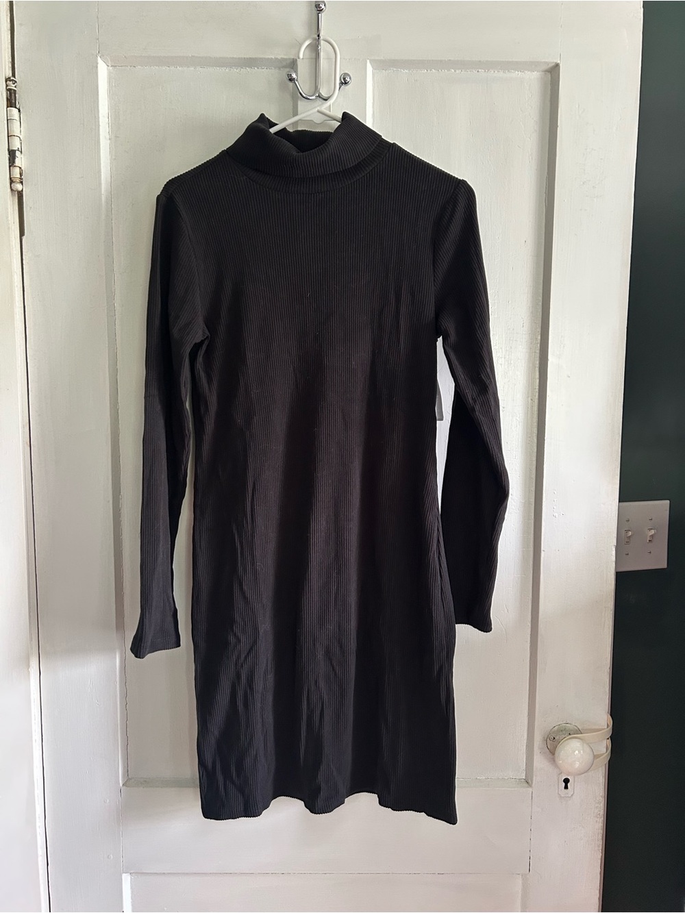 Old Navy Black Ribbed Turtleneck Long-Sleeve Dress